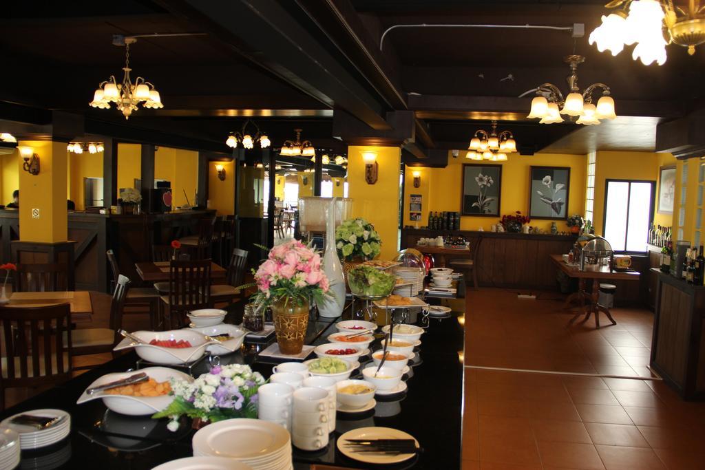 Suvarnabhumi Ville Airport Hotel Bangkok Zewnętrze zdjęcie